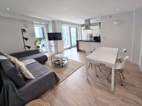 Beautiful 2 bedroom flat in Battersea